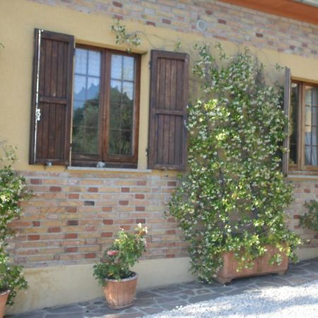 Villa Mischianti 구비오 외부 사진