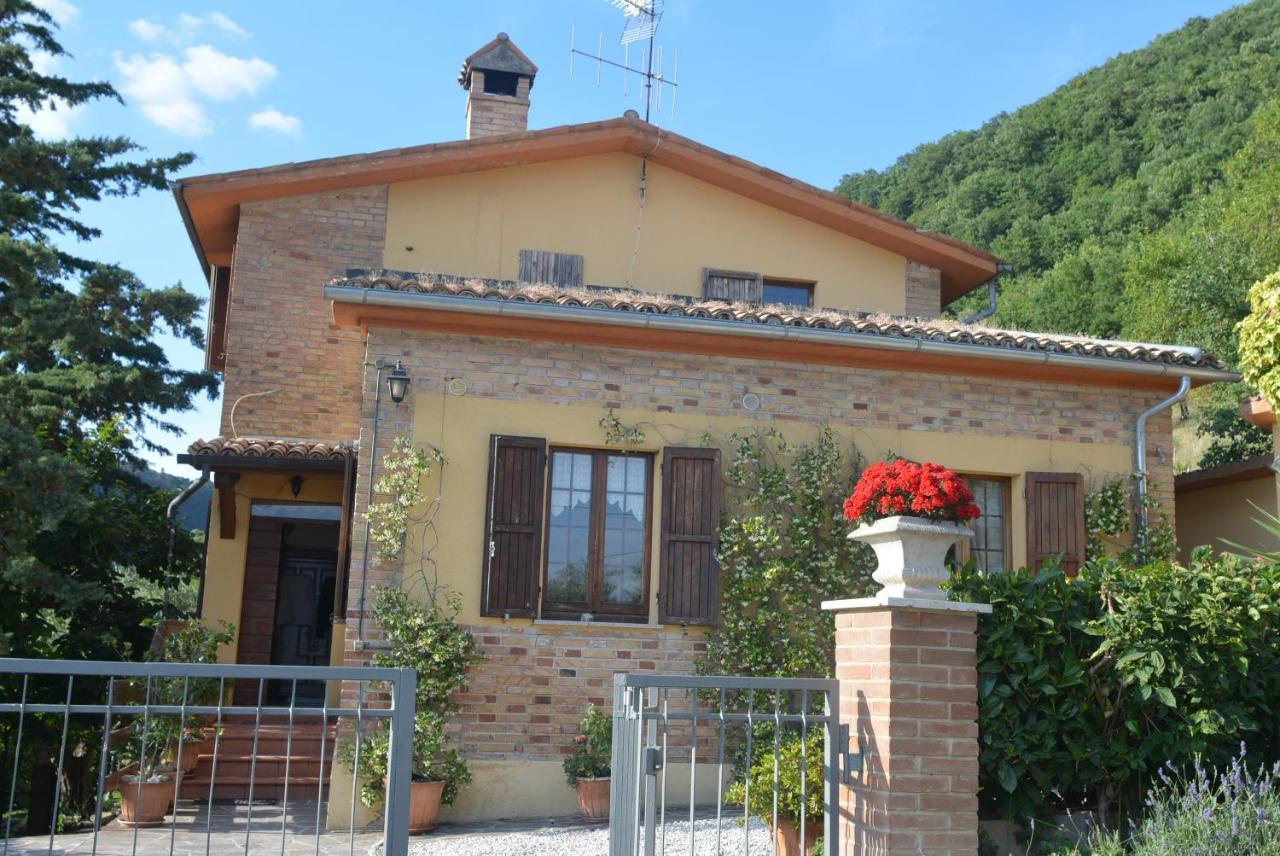 Villa Mischianti 구비오 외부 사진