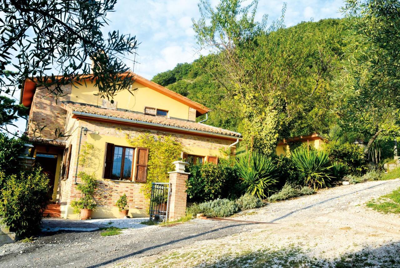 Villa Mischianti 구비오 외부 사진